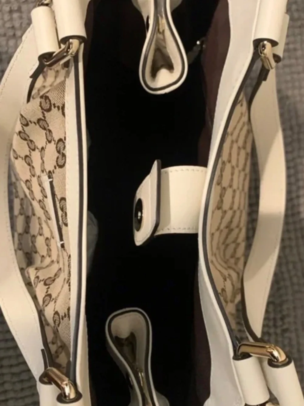 Gucci Gg Canvas Sukey purse - Picture 4 of 7